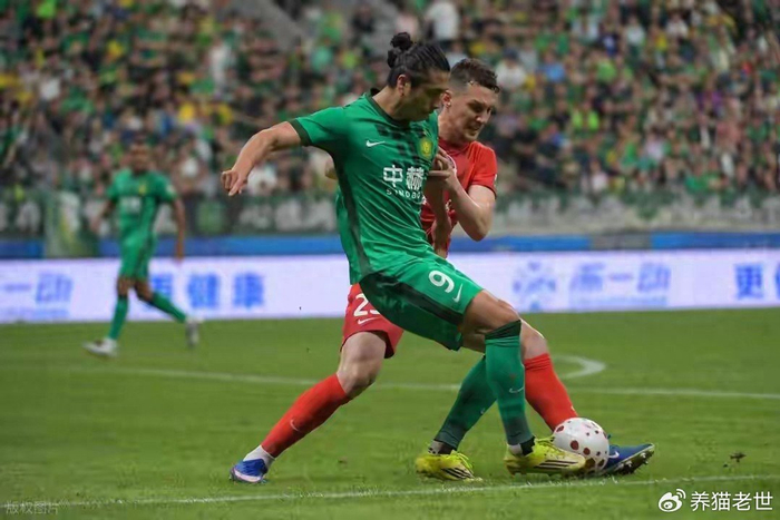 乐鱼体育leyu-国安真核蜕变记：从“玻璃人”到万米跑不累的进攻推土机|北京国安|张玉宁|赛季|球队|球迷_新浪体育_新浪新闻